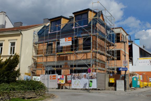 Die Backschule am Fuße des Bisamberg / Michael Mantl-Mussak