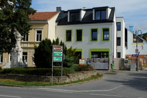 BackenMitDir / Wiener Straße 37 (Ecke Obere Kirchengasse), 2103 Langenzersdorf