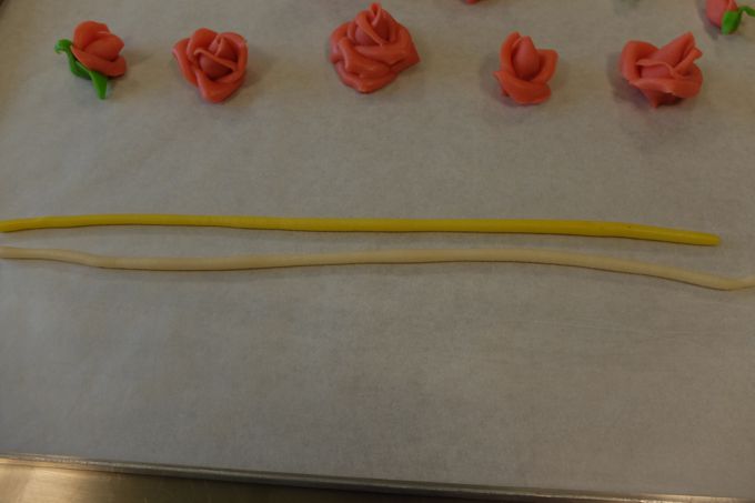 Rosen aus Marzipan / Michael Mantl-Mussak