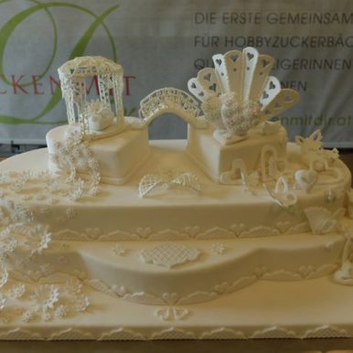 Seminar / Hochzeitstortendeko / BackenMitDir.at