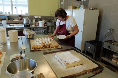 Vanillecremeschnitten / backen mit / Michael Mantl-Mussak