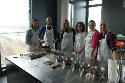 24_Mars / Seminarrunde / backen mit dir