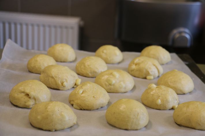 Hefeteig / backenmitdir / 2103 Langenzersdorf