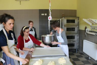 Petit-Four Masse / backen mit dir / Langenzersdorf