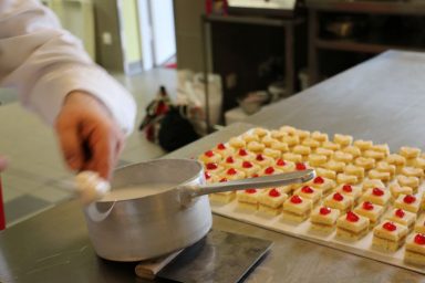 Petit-Four / backen mit / Michael Mantl-Mussak