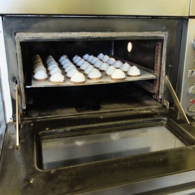 Baiser13 / pastry school / backenmitdir